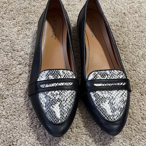 Vionic Savannah Flats Black Leather Snakeskin 8